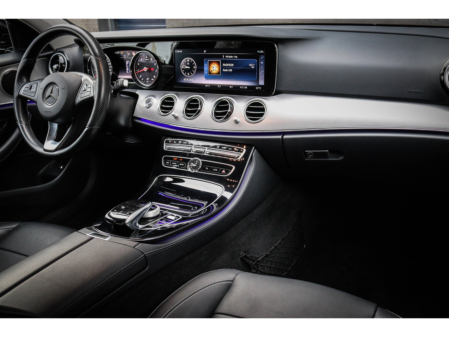 Mercedes-Benz Mercedes-Benz