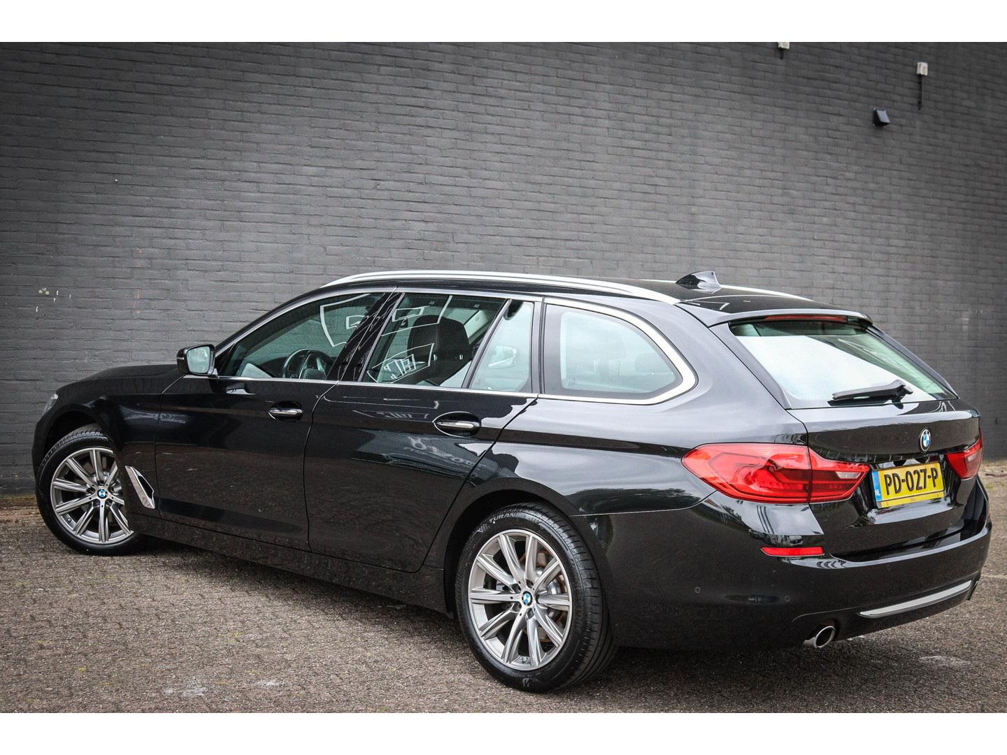 BMW BMW