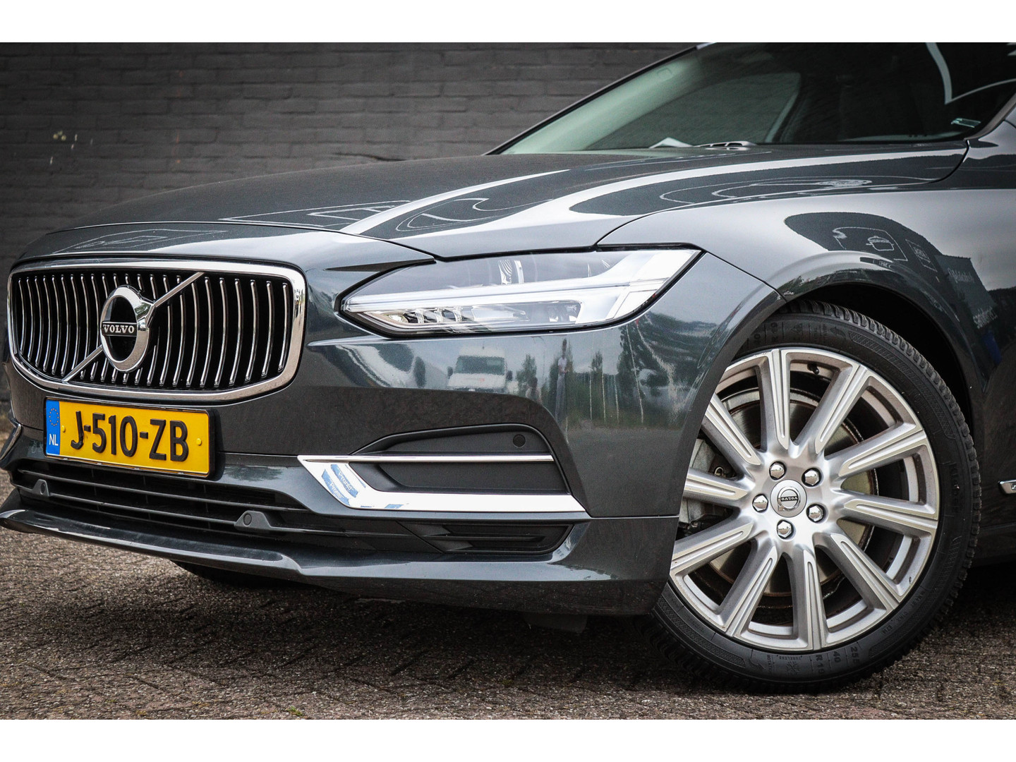 Volvo