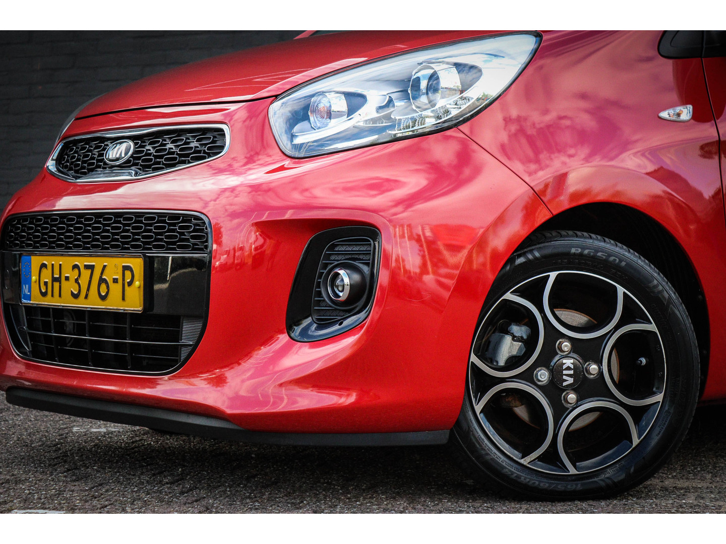 Kia
