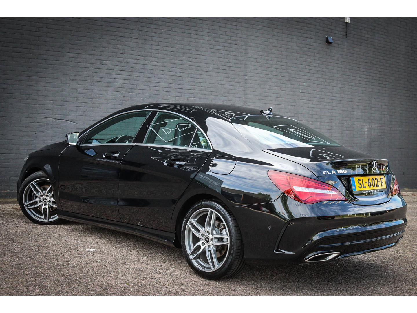 Mercedes-Benz Mercedes-Benz