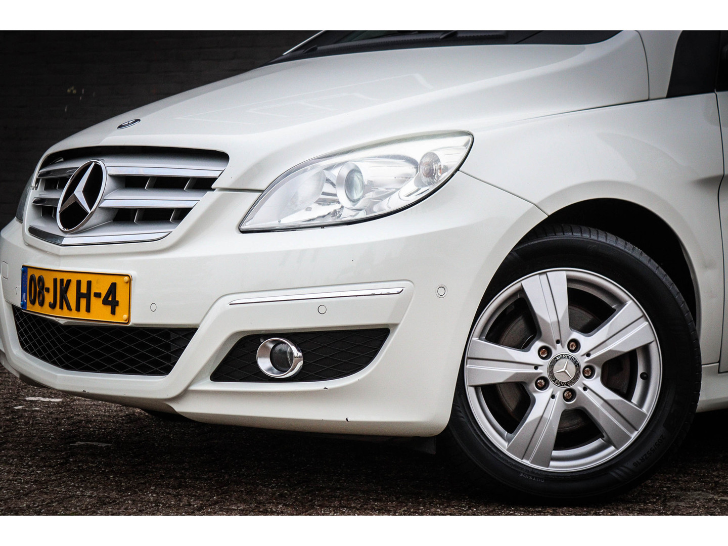 Mercedes-Benz Mercedes-Benz