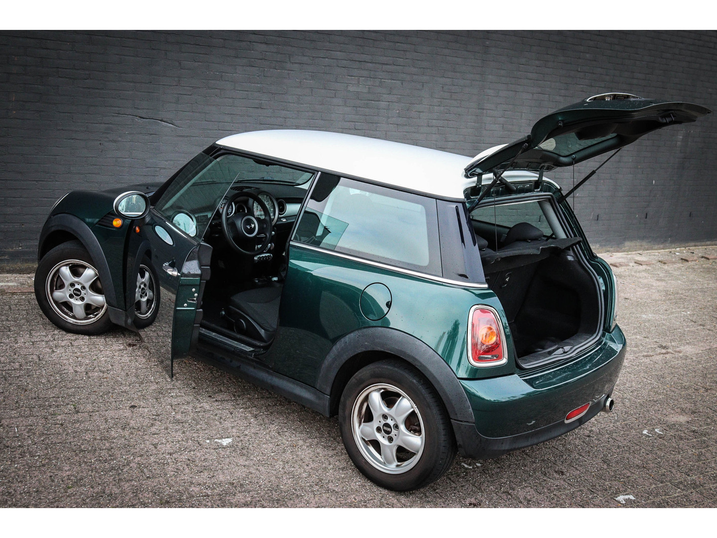 MINI