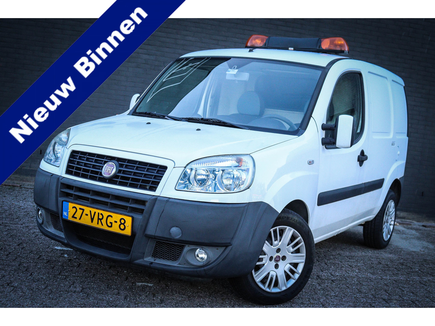 Fiat Doblò 1.4 SX Airco / Lage km stand bij autobedrijfpbot | Bosch Car Service P. Bot