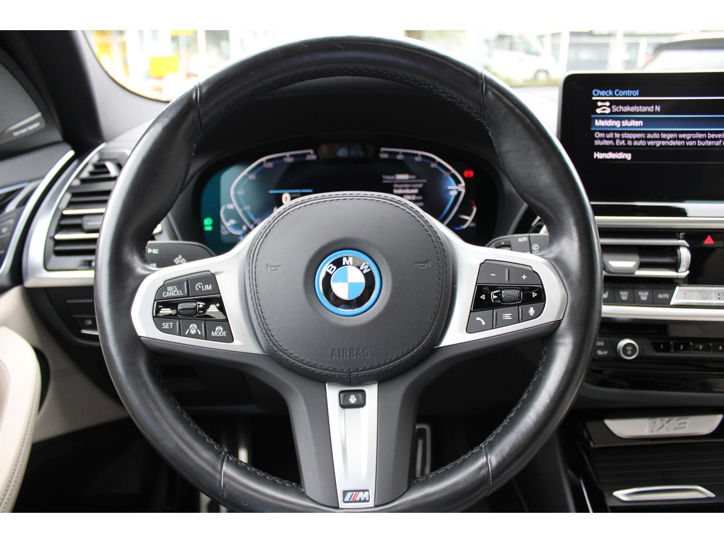 BMW BMW