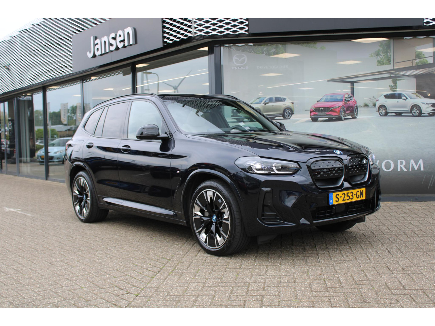 BMW BMW