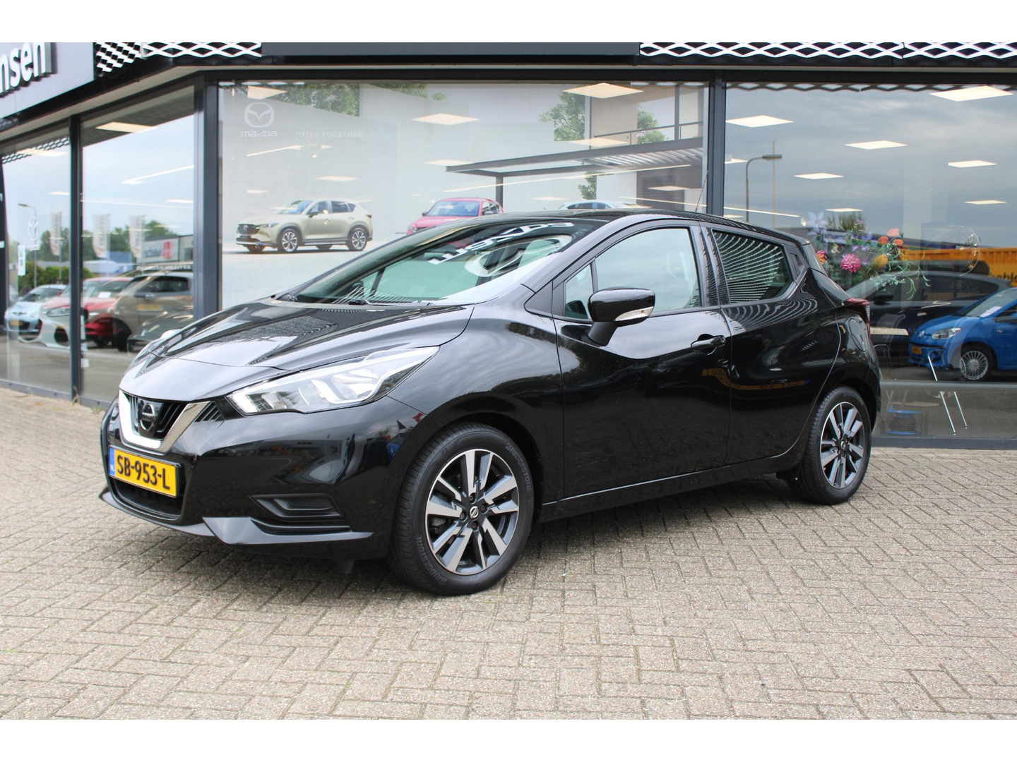 Nissan