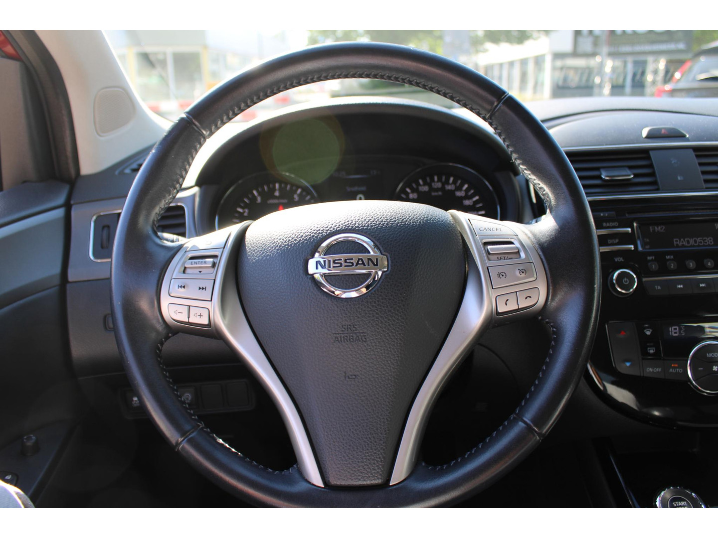 Nissan Nissan