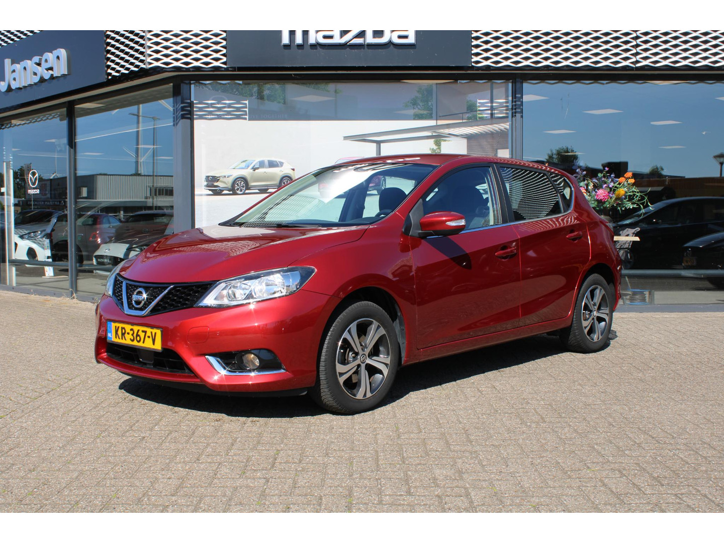 Nissan Nissan