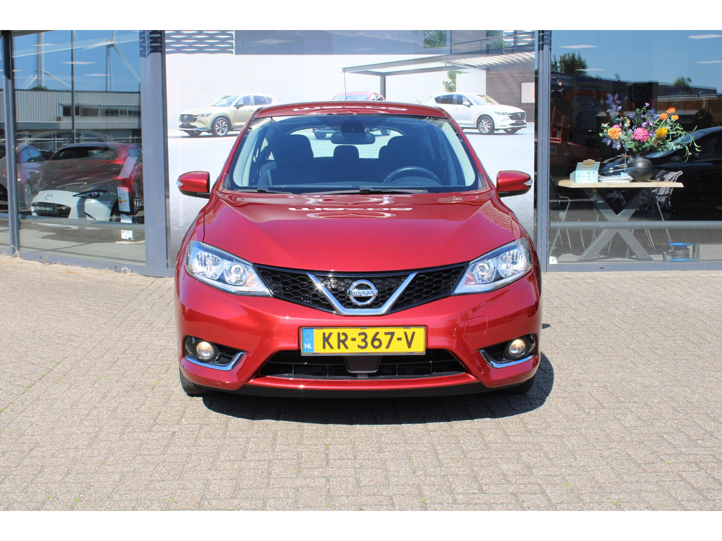 Nissan Nissan
