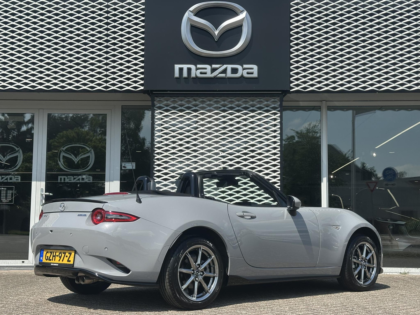 Mazda Mazda