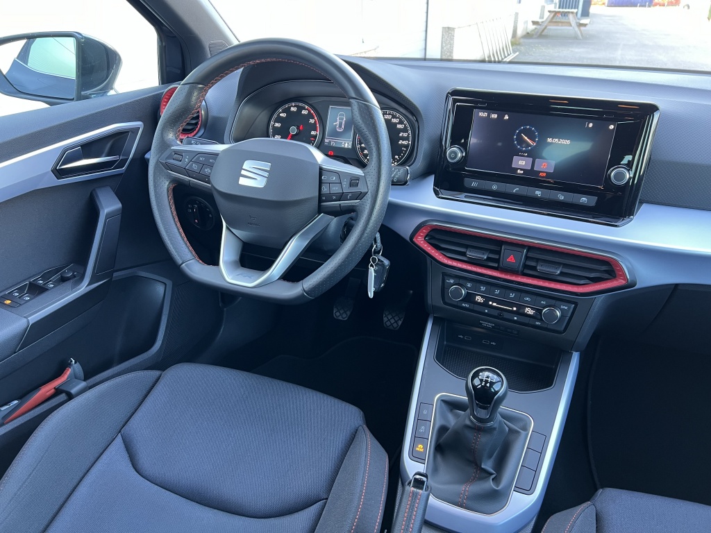 SEAT SEAT