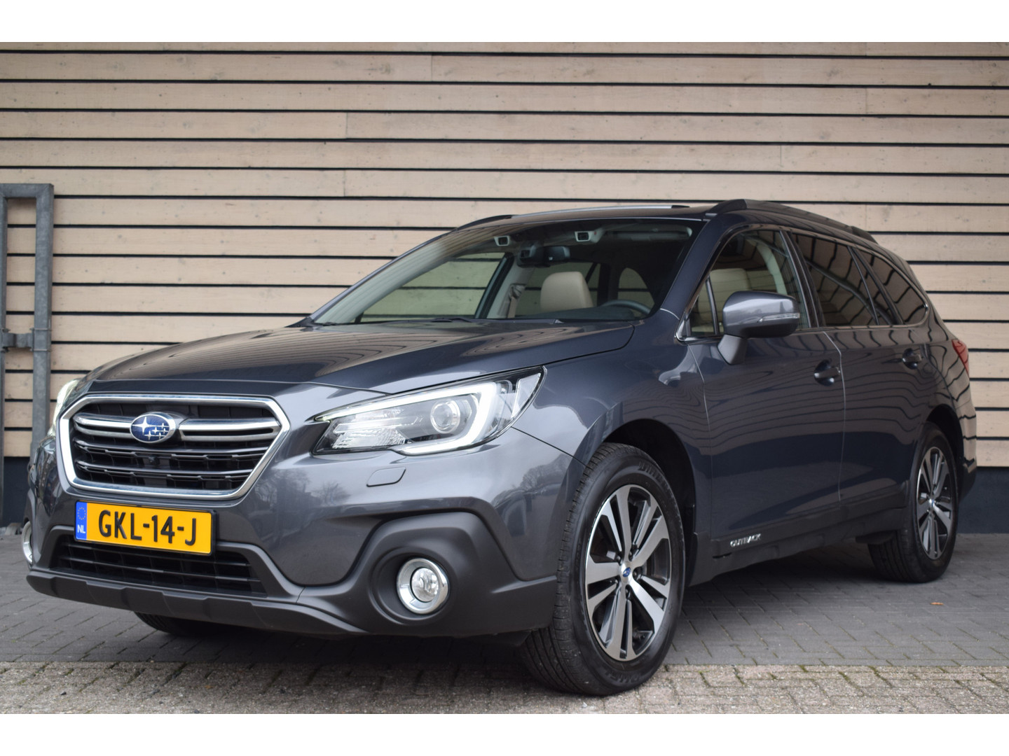 Subaru Subaru