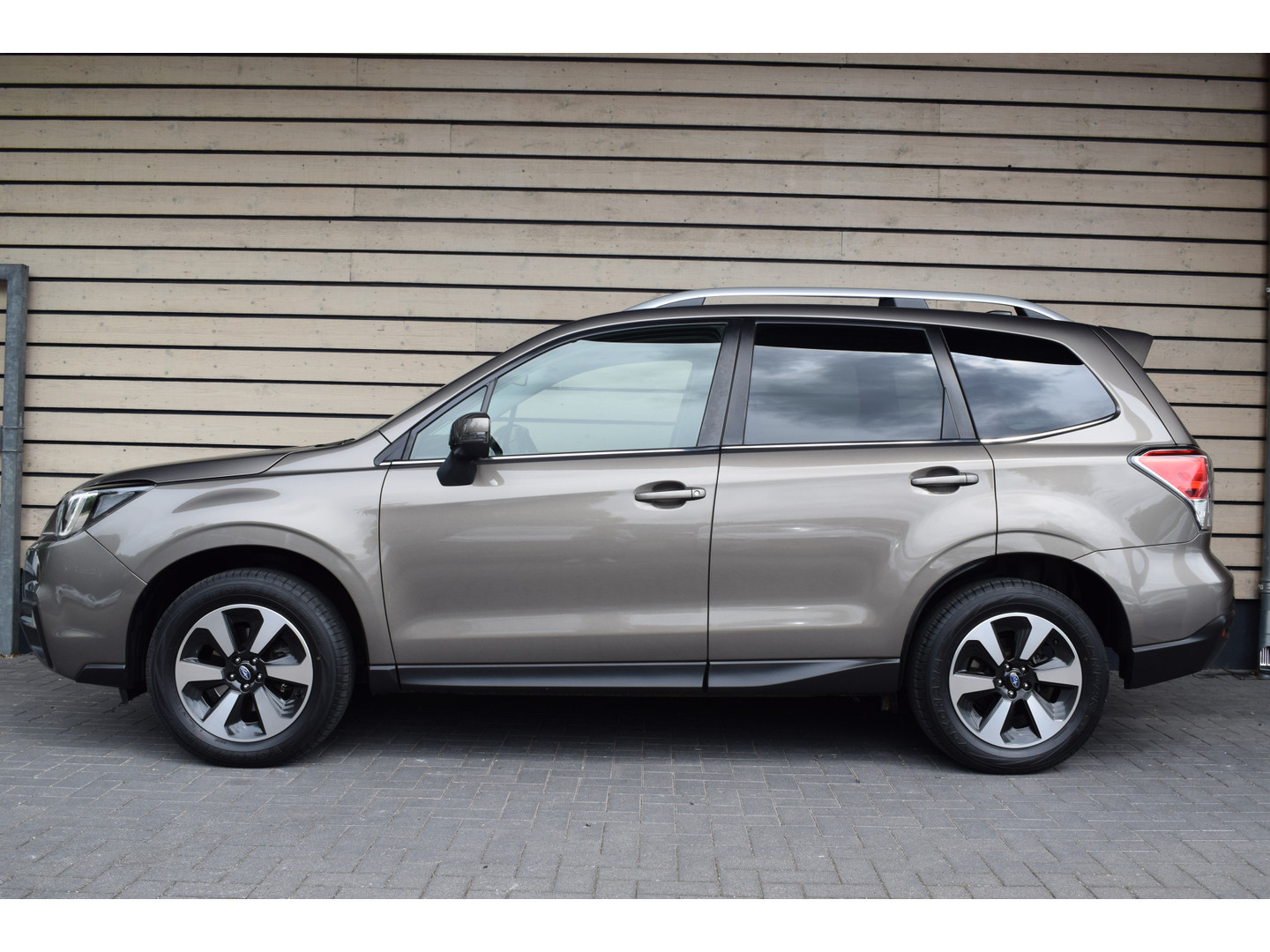 Subaru Subaru