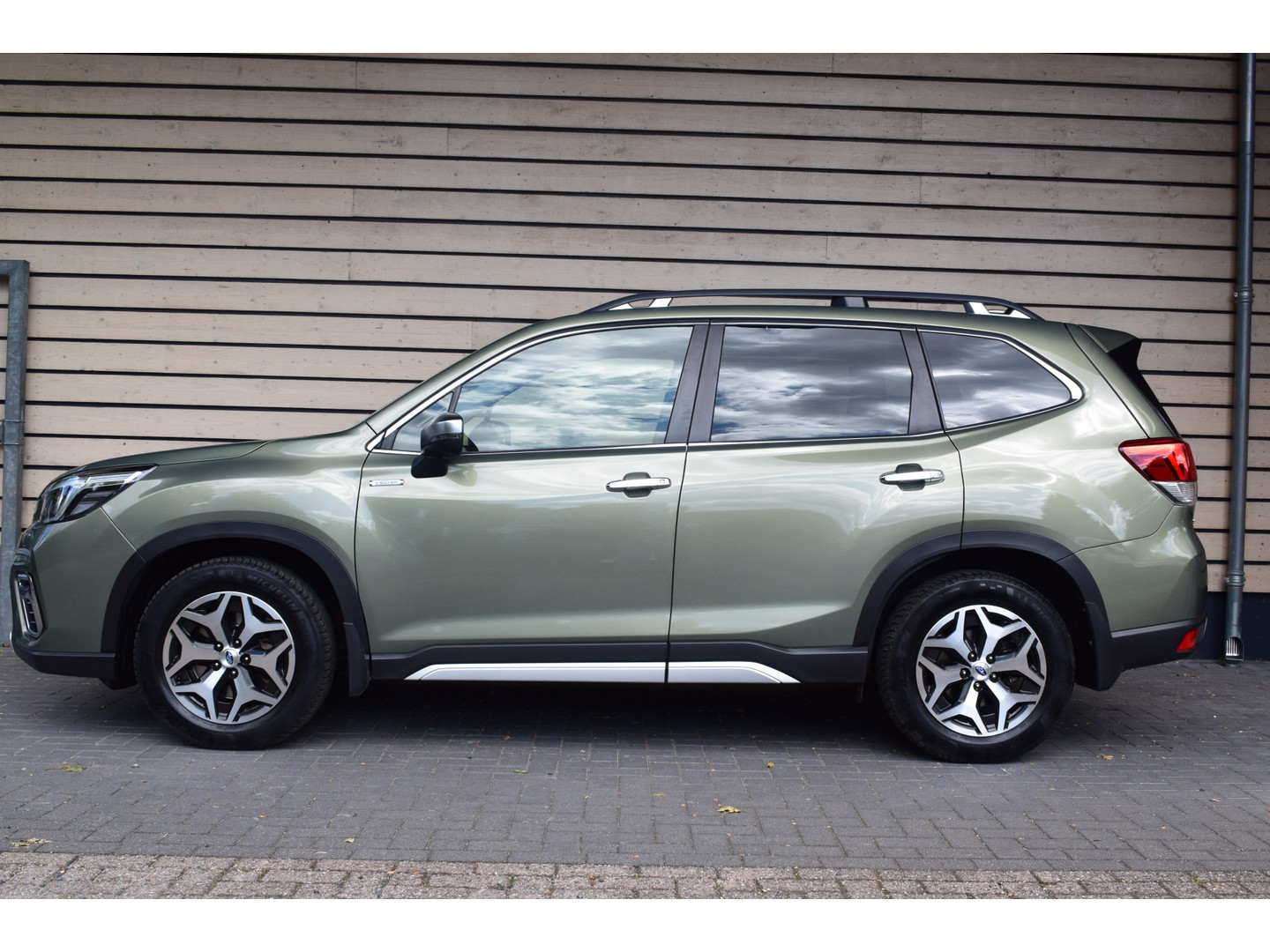 Subaru Subaru