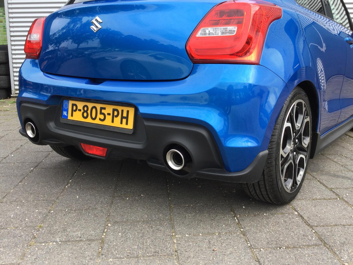 Suzuki Suzuki
