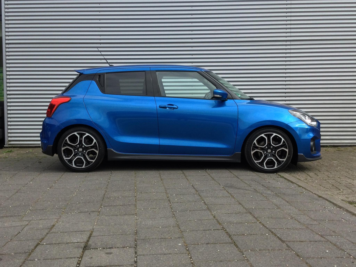 Suzuki Suzuki