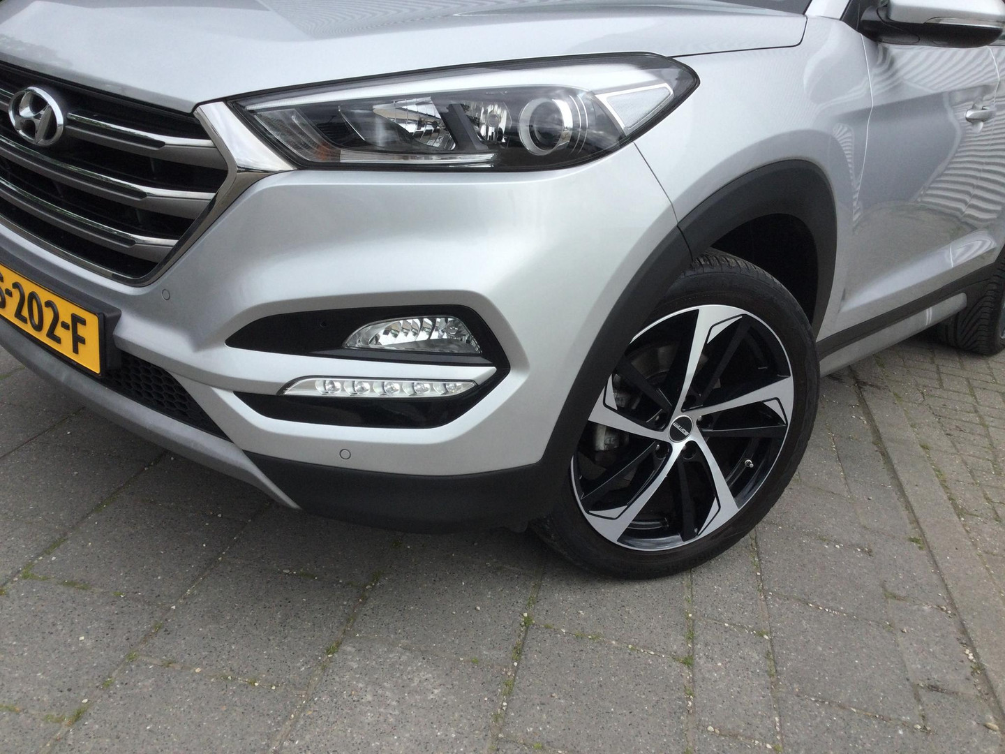 Hyundai Hyundai
