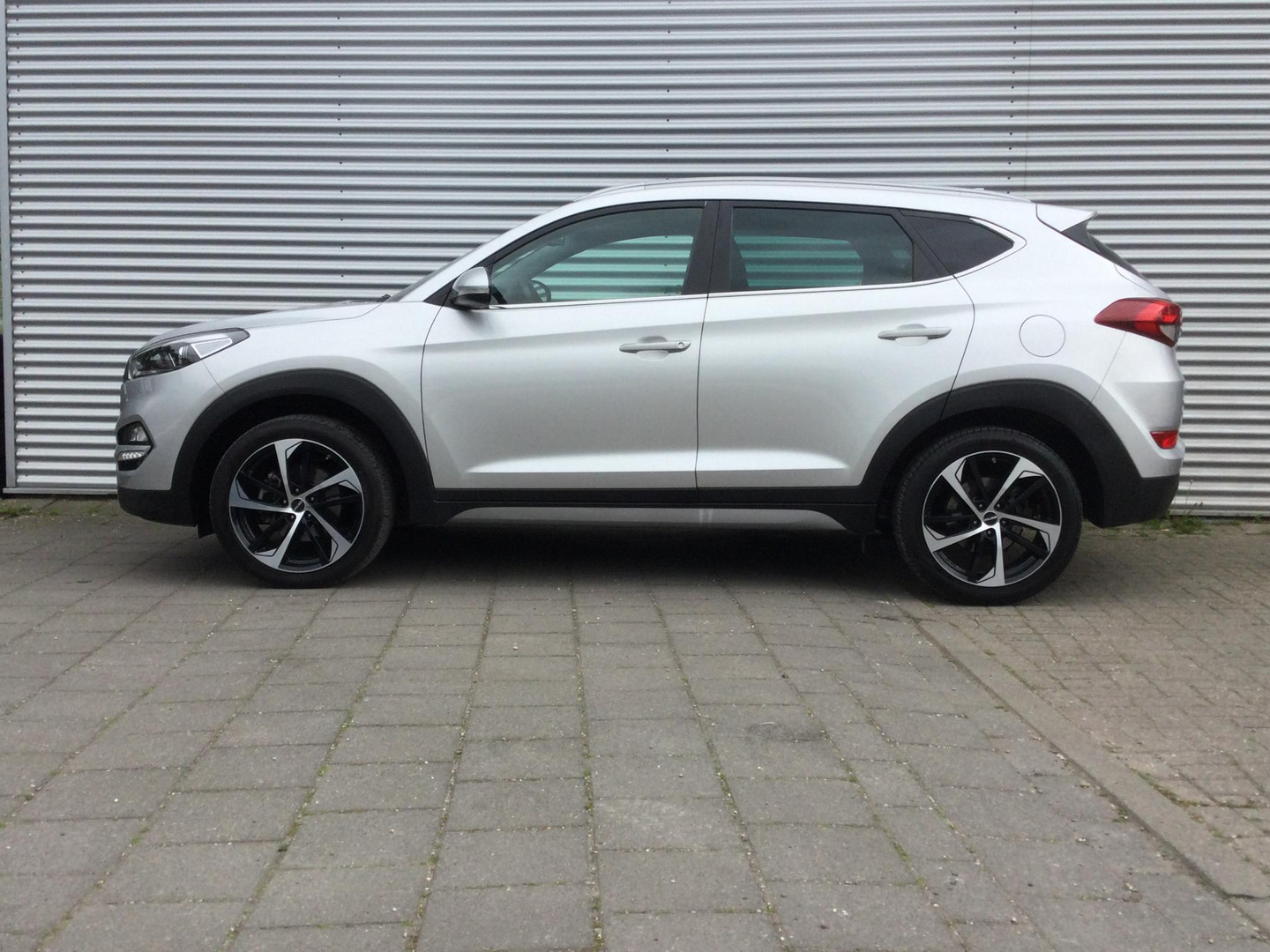 Hyundai Hyundai