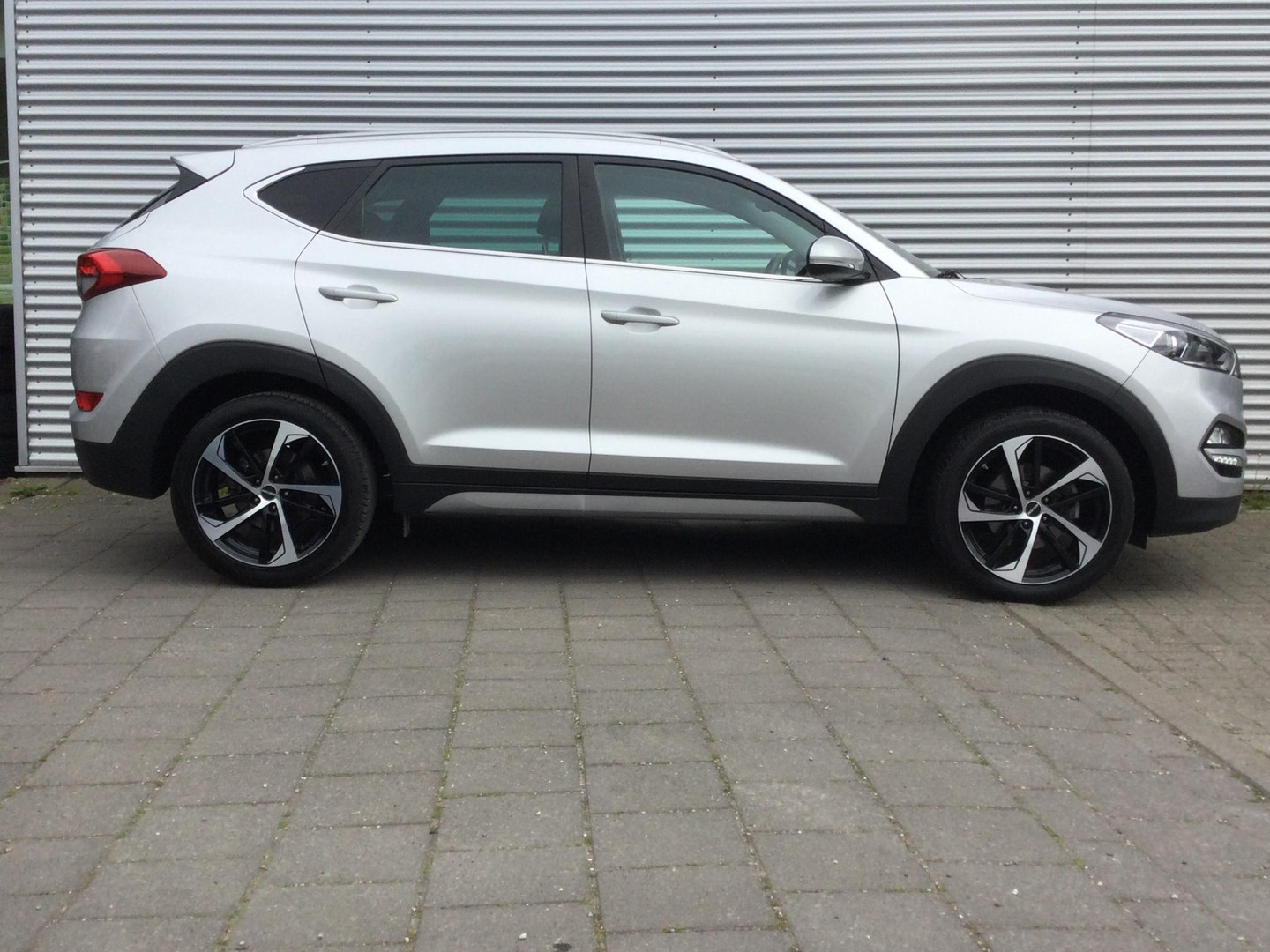 Hyundai Hyundai
