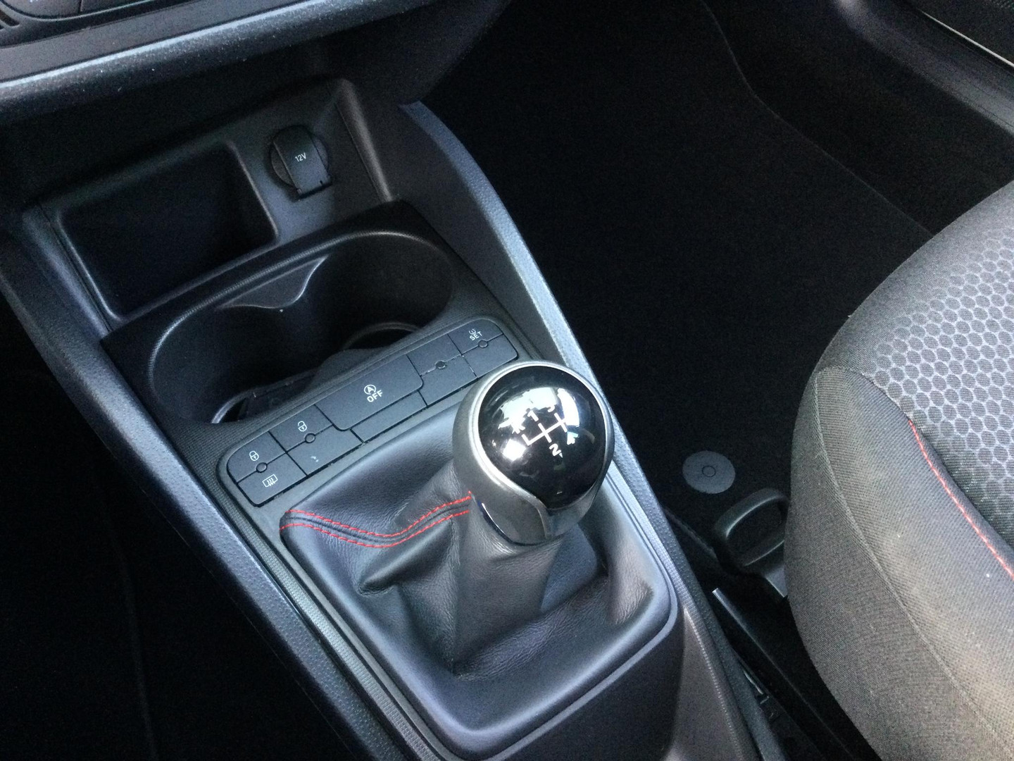 SEAT SEAT