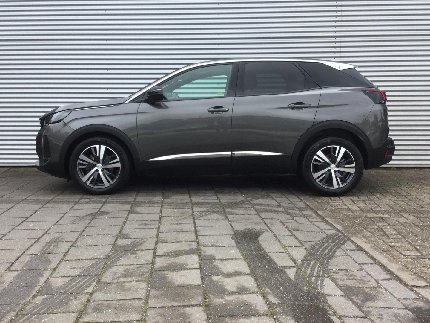 Peugeot Peugeot