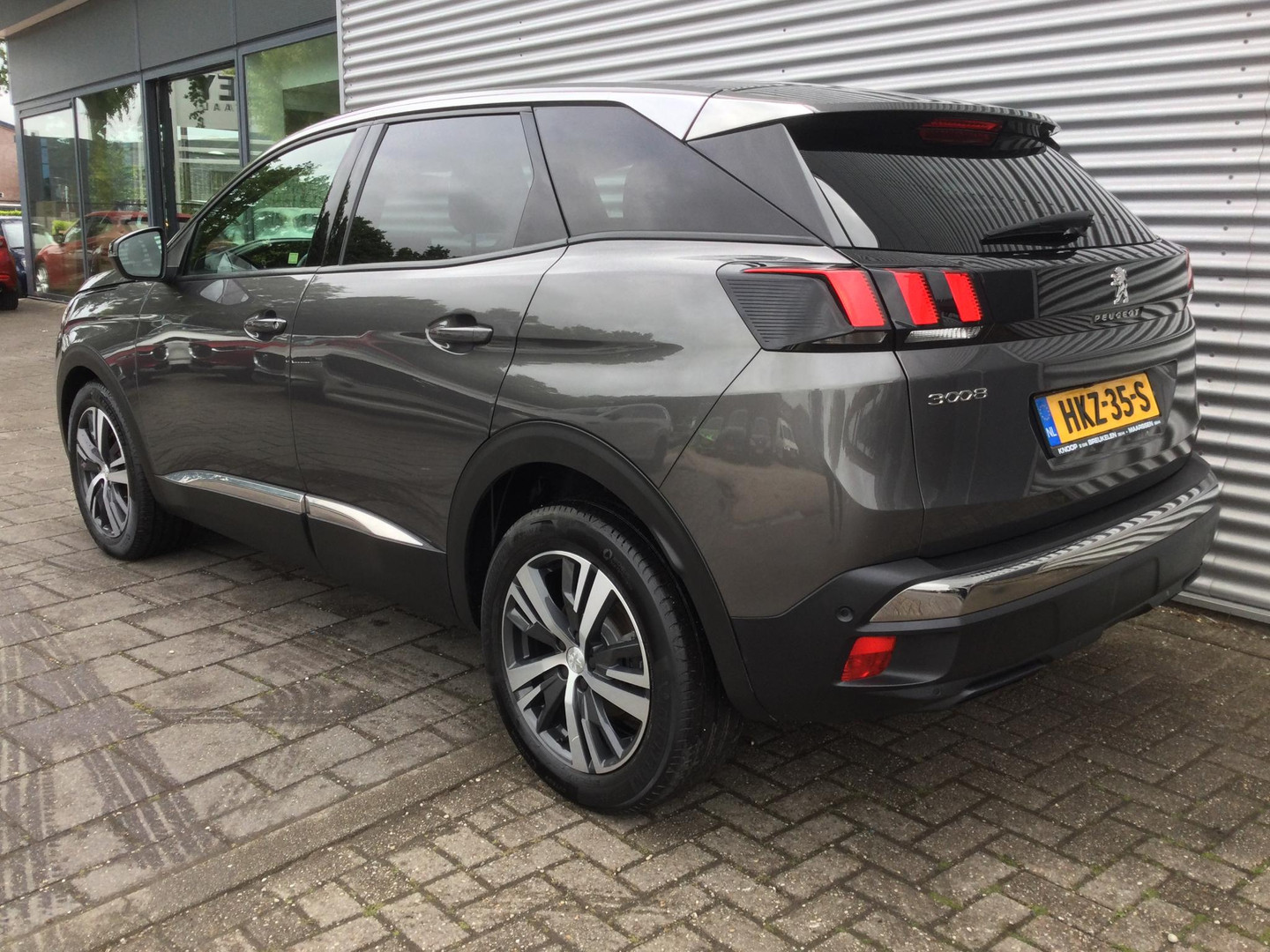 Peugeot Peugeot