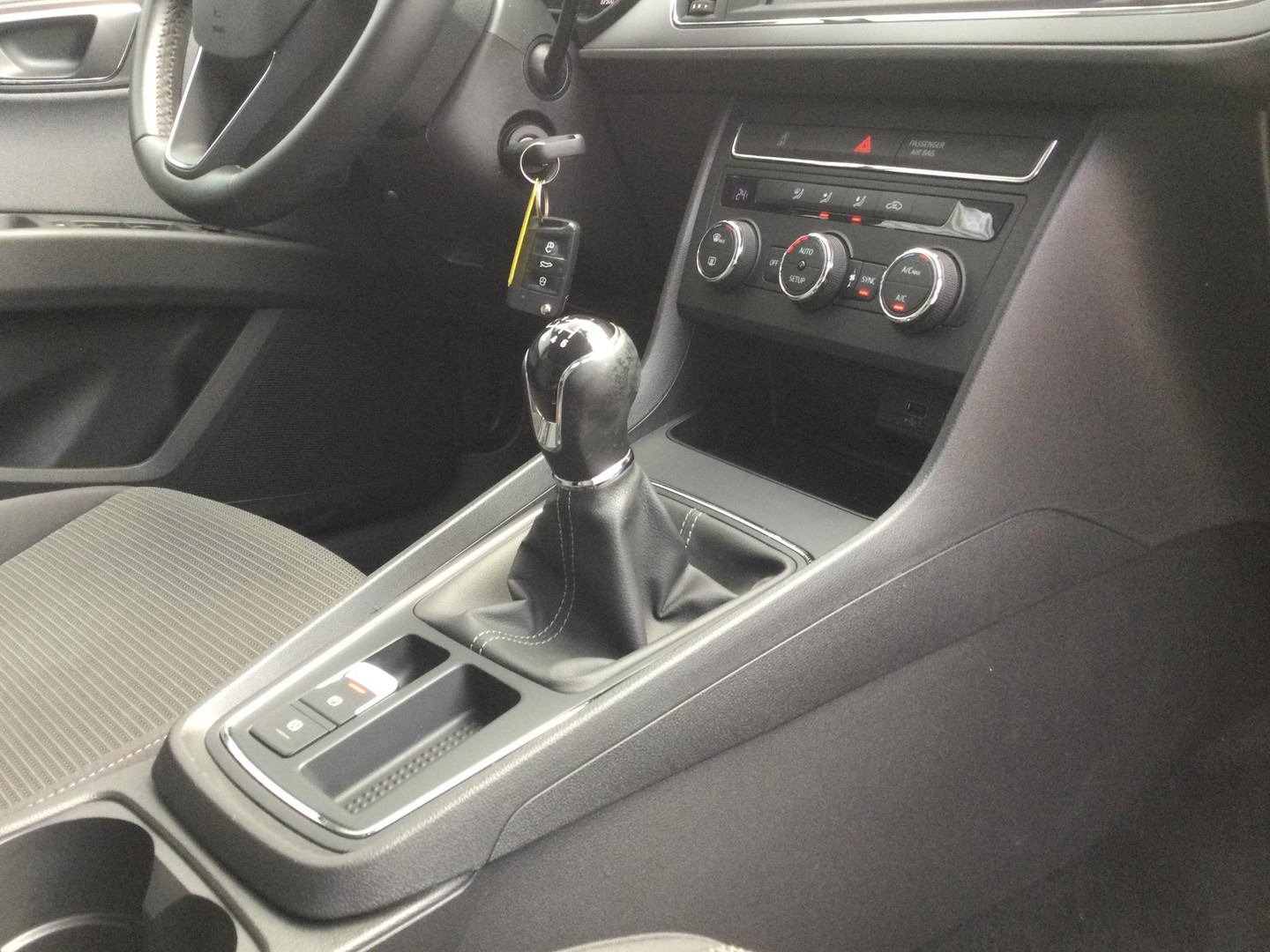 SEAT SEAT