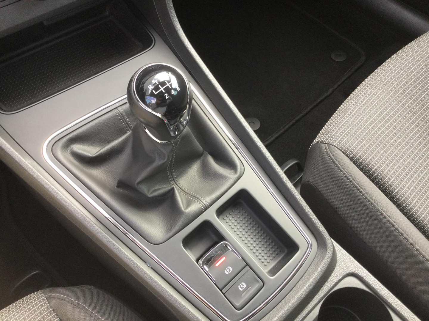 SEAT SEAT