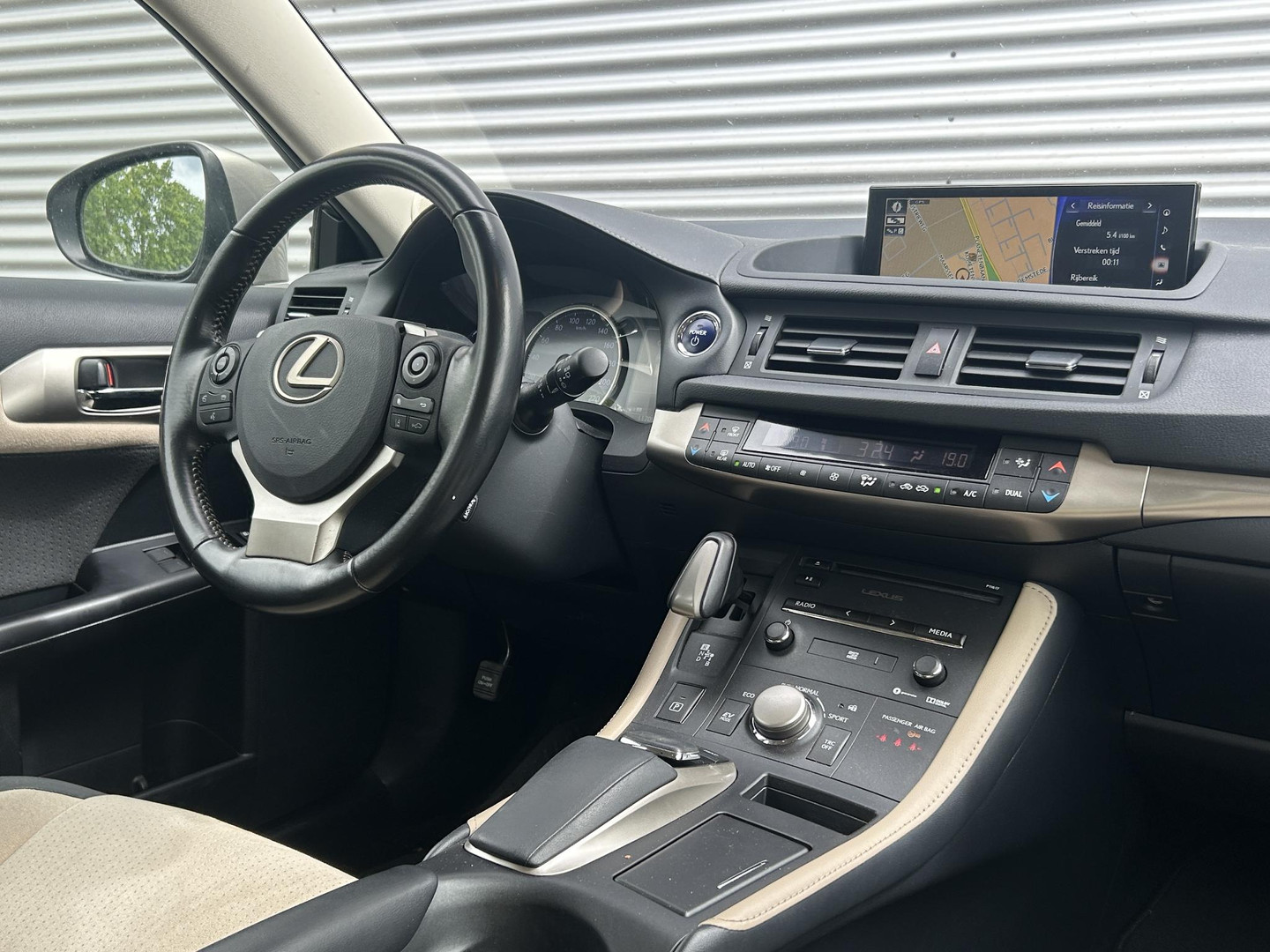 Lexus