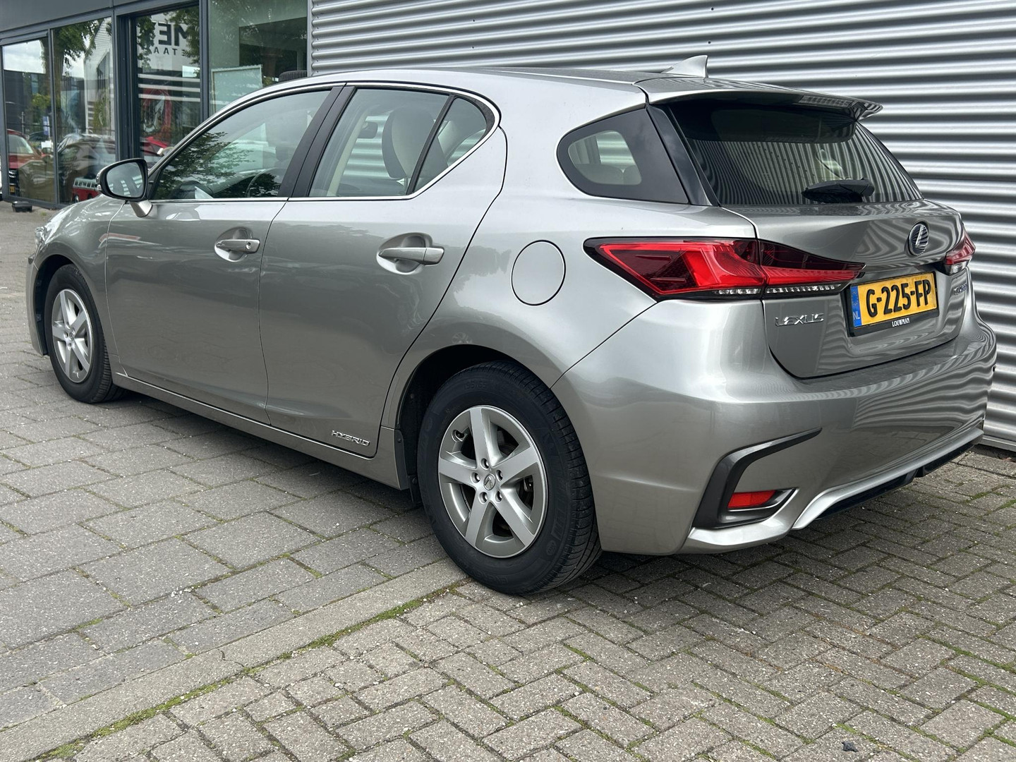 Lexus