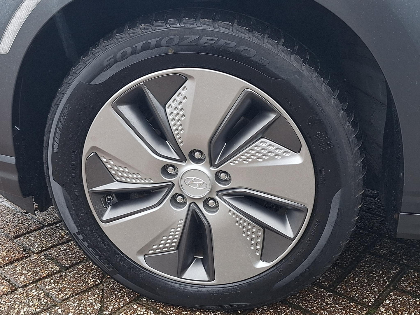 Hyundai Hyundai