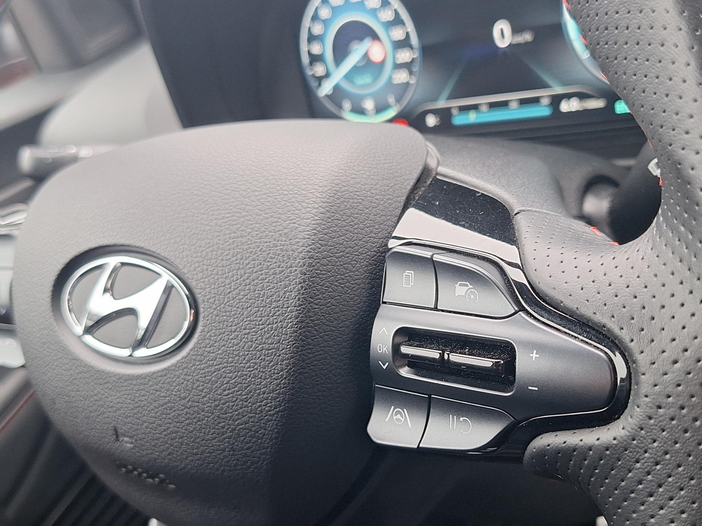 Hyundai Hyundai
