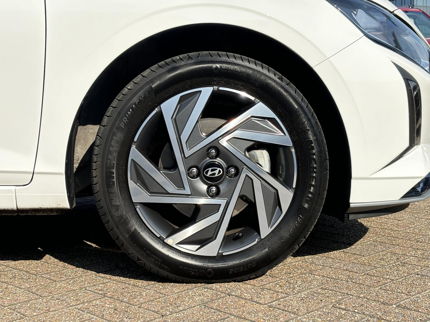 Hyundai Hyundai