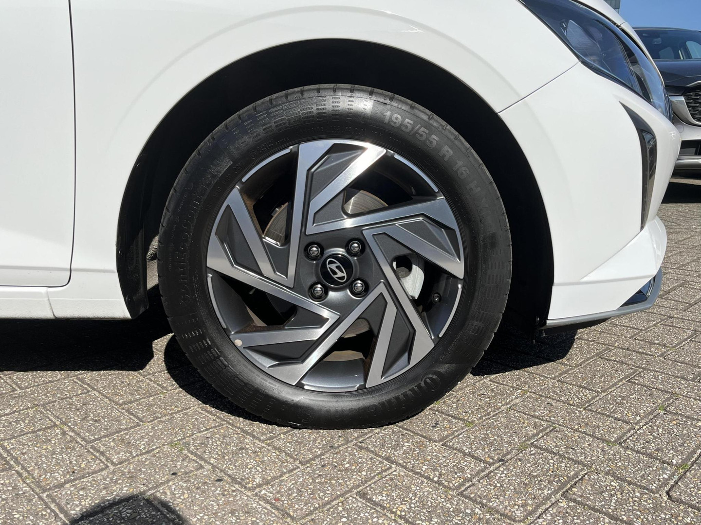 Hyundai Hyundai