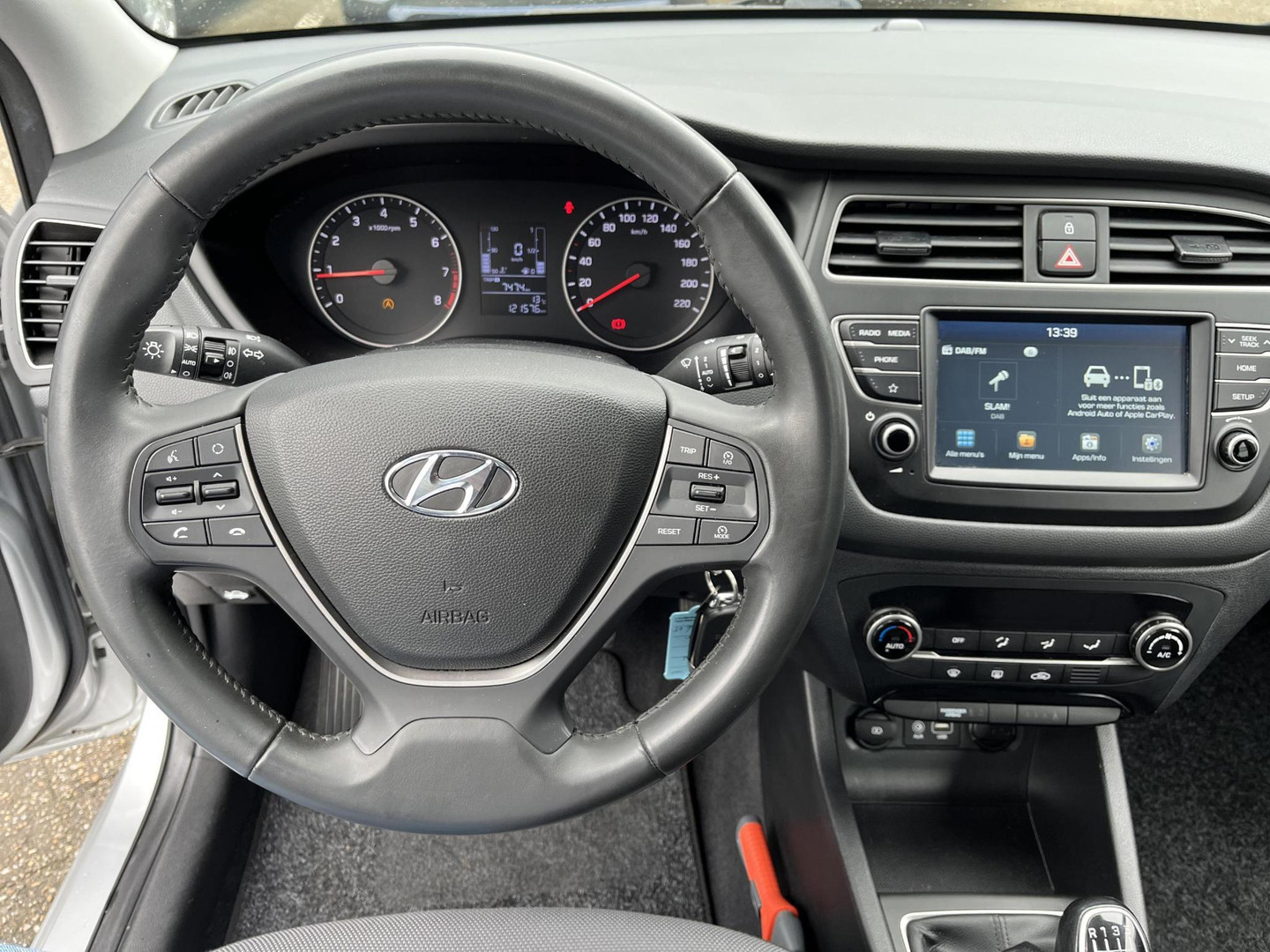 Hyundai Hyundai