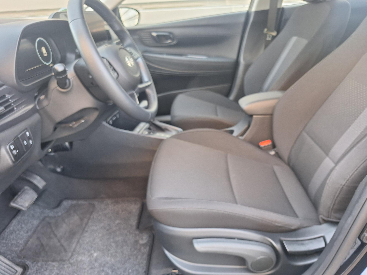 Hyundai Hyundai