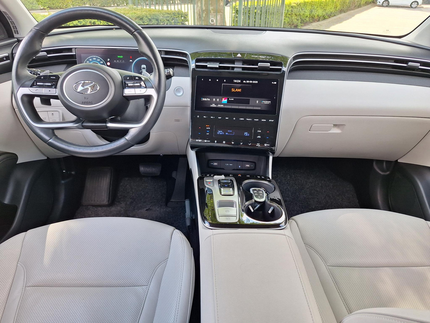 Hyundai Hyundai