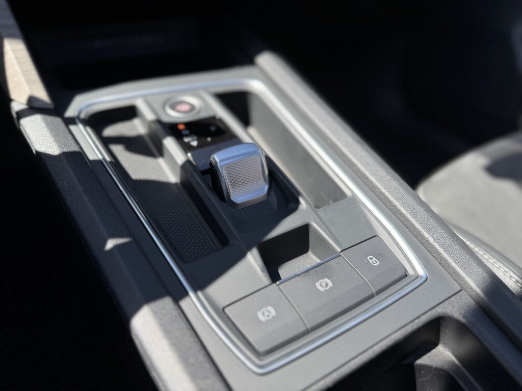 SEAT SEAT