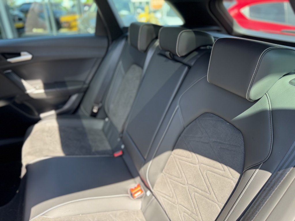 SEAT SEAT