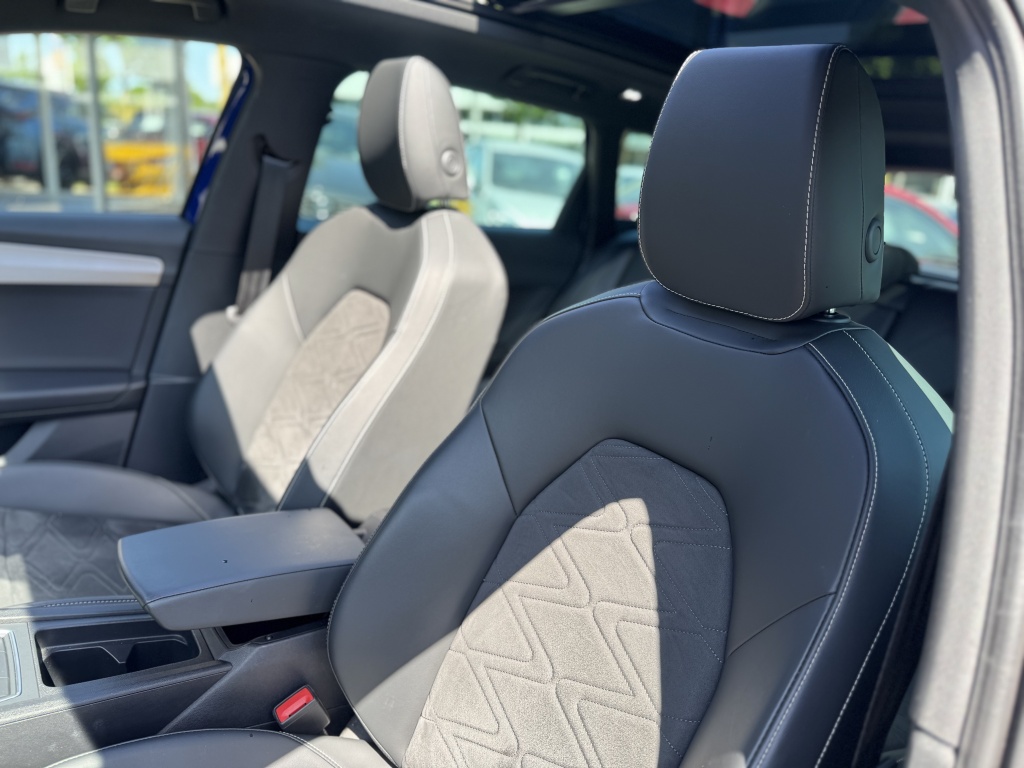 SEAT SEAT
