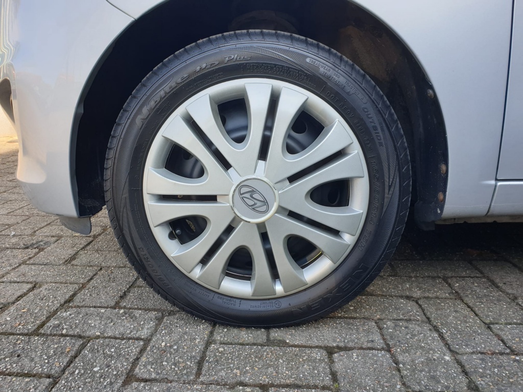 Hyundai Hyundai