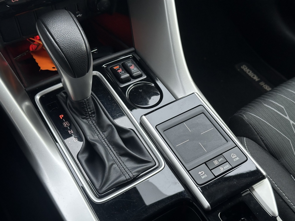 Mitsubishi Mitsubishi