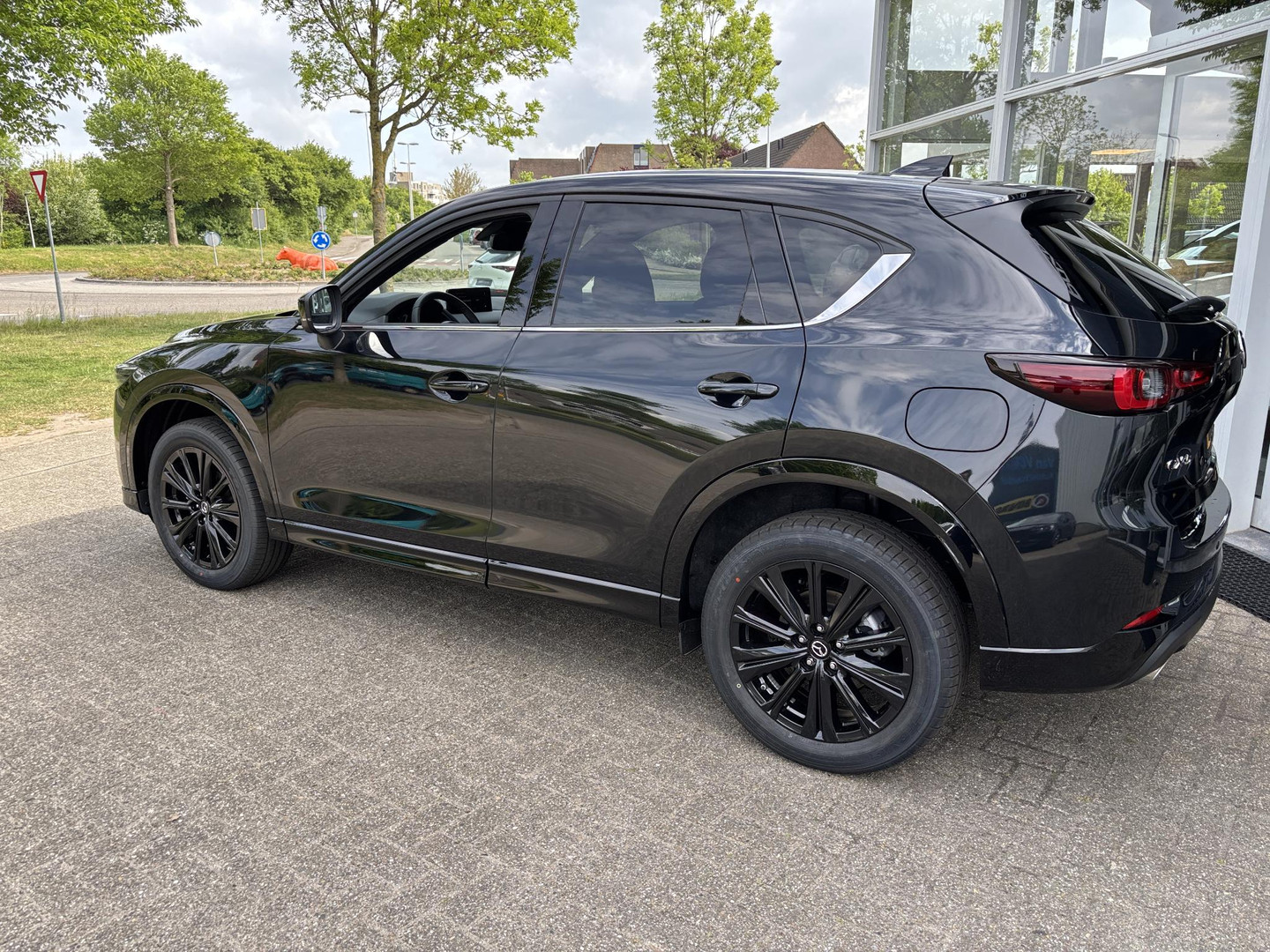 Mazda Mazda