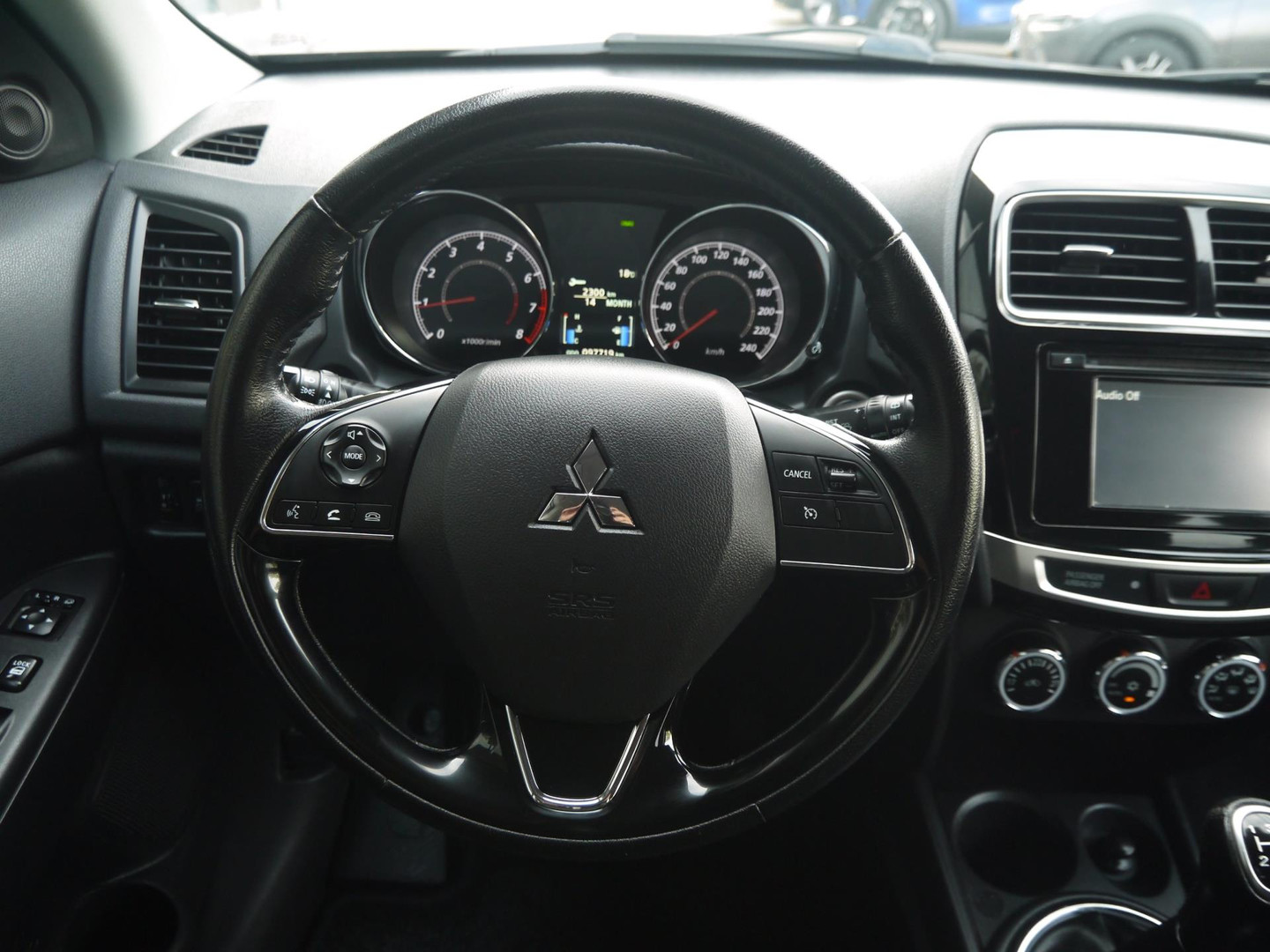 Mitsubishi Mitsubishi