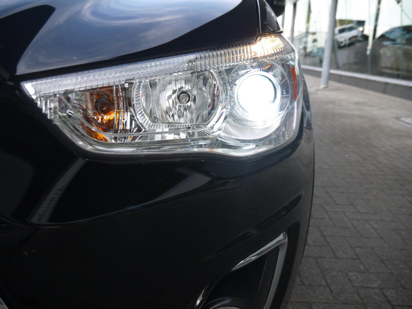Mitsubishi Mitsubishi