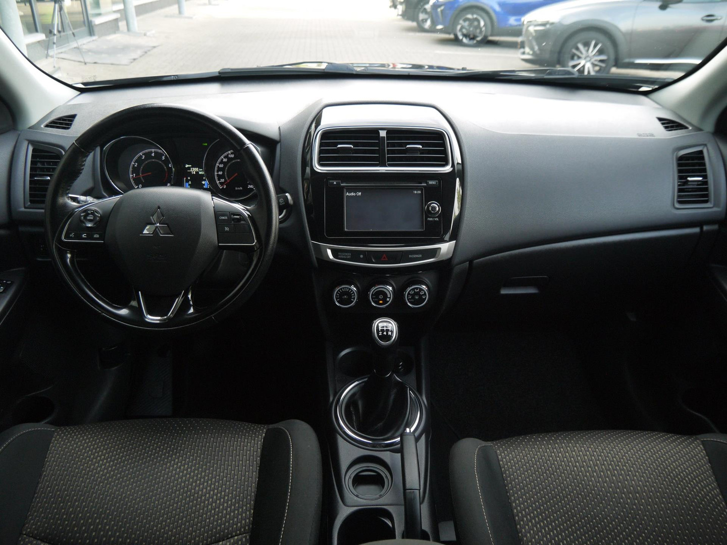 Mitsubishi Mitsubishi