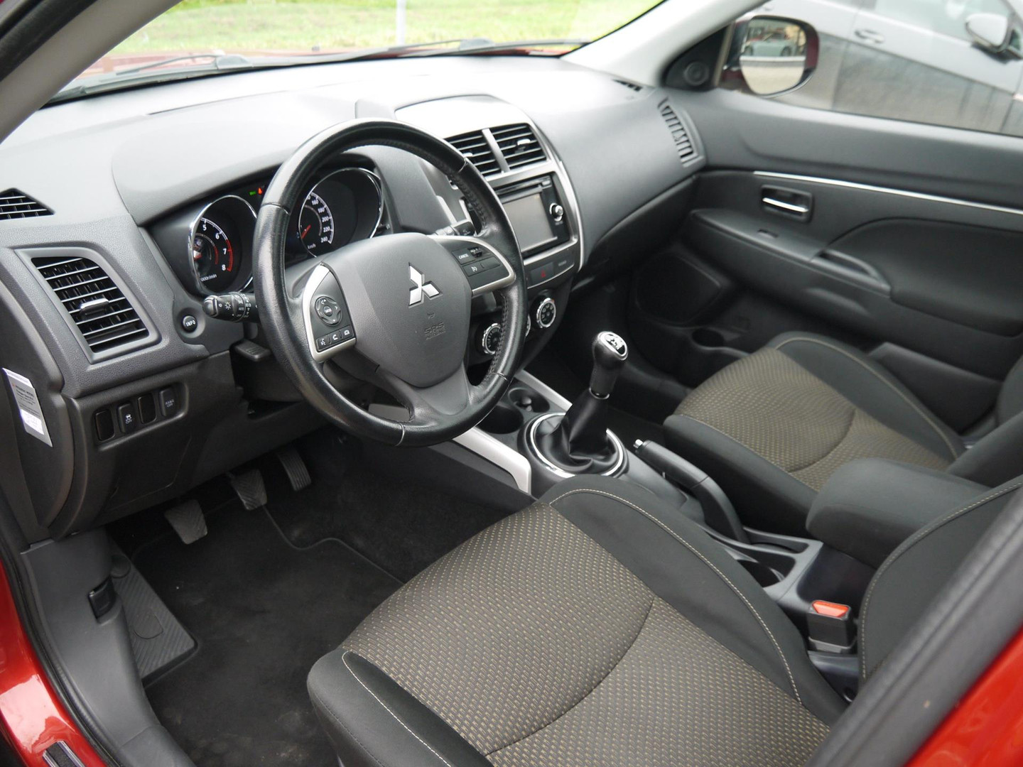 Mitsubishi Mitsubishi