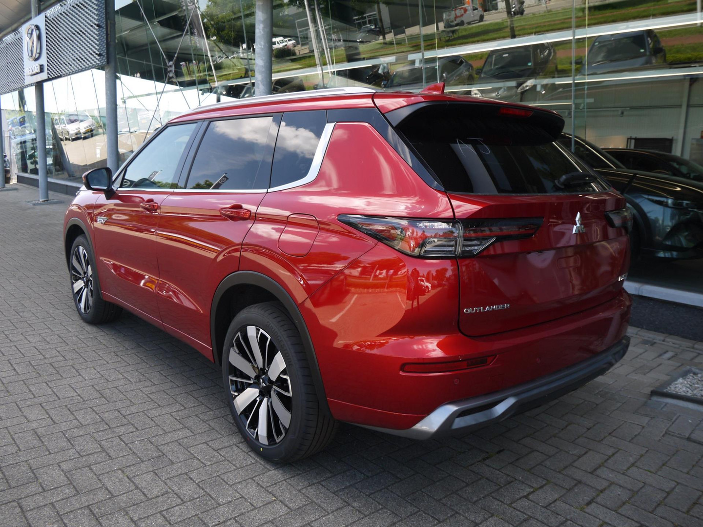 Mitsubishi Mitsubishi