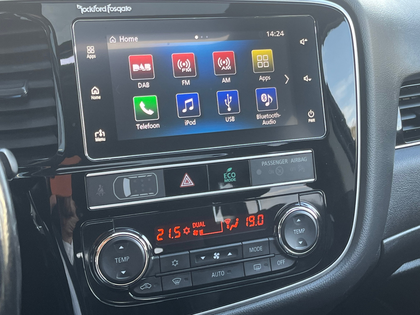 Mitsubishi Mitsubishi